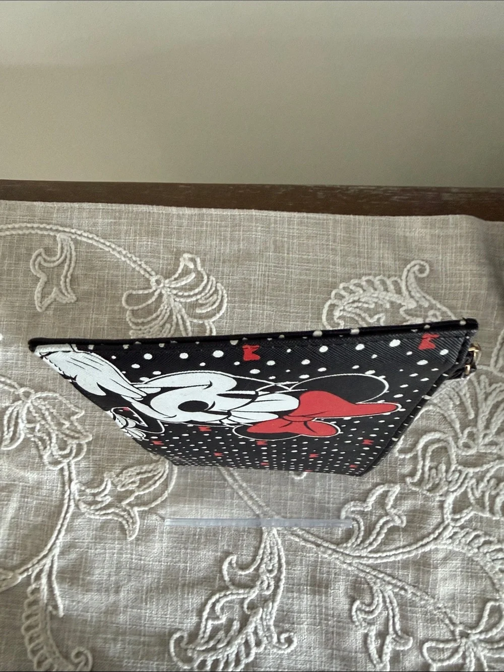 Disney Minnie Mouse Black/White/Red Wristlet Clutch